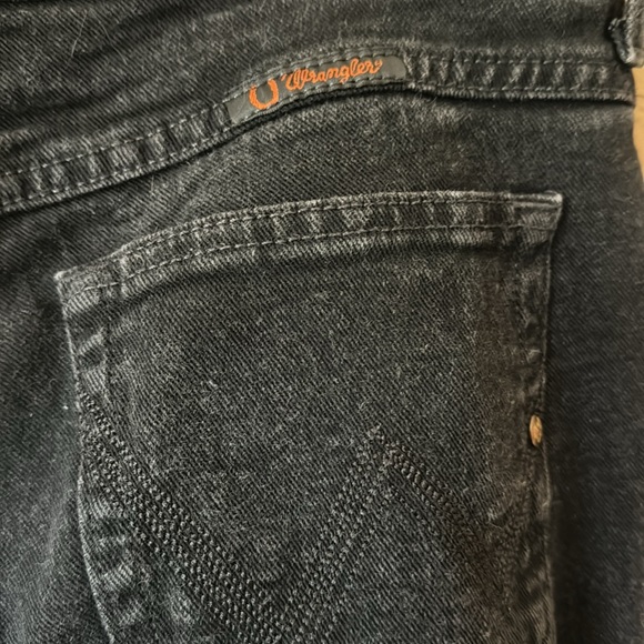 Wrangler Q-Baby Black Jeans - Picture 4 of 6